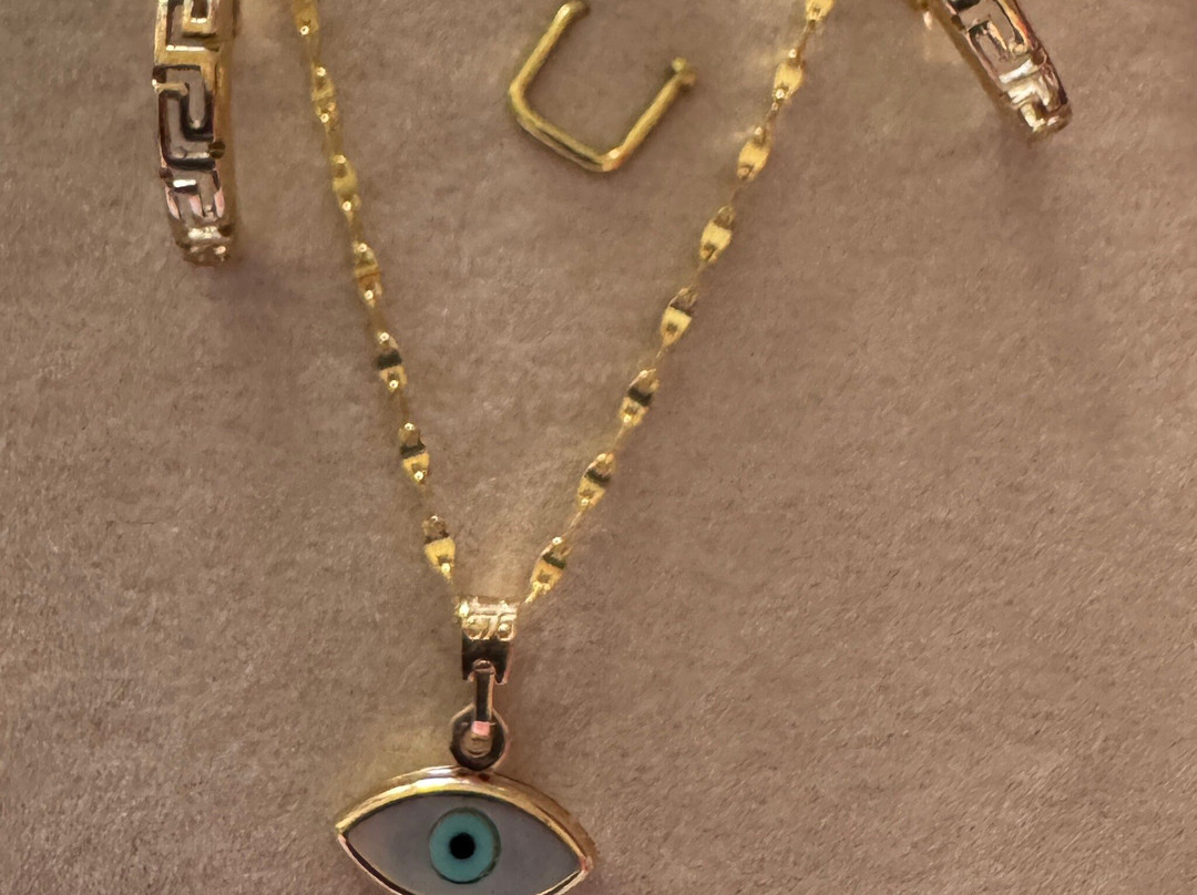 Dalas Jewellery-Acharavi必去景点