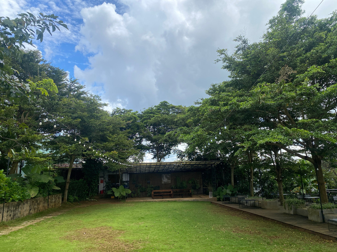 XOM Organic Farm Stay