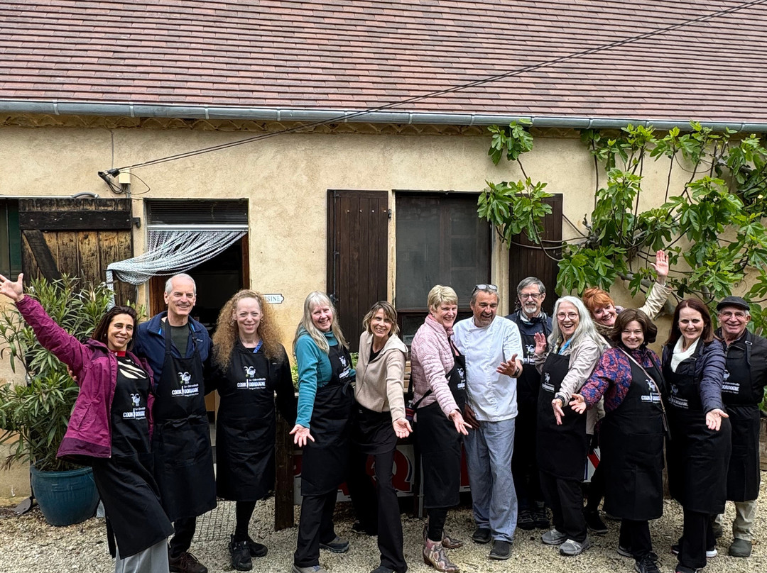 Marché du Dimanche-Saint-Cyprien必去景点