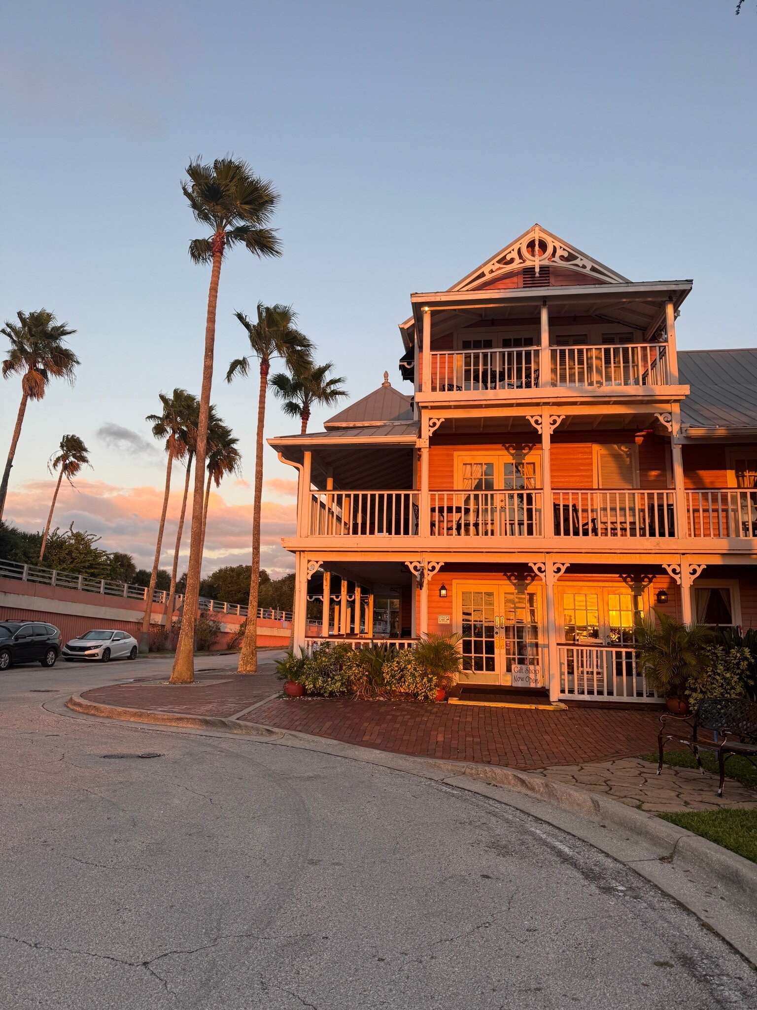 The Riverview Hotel & Spa-官方