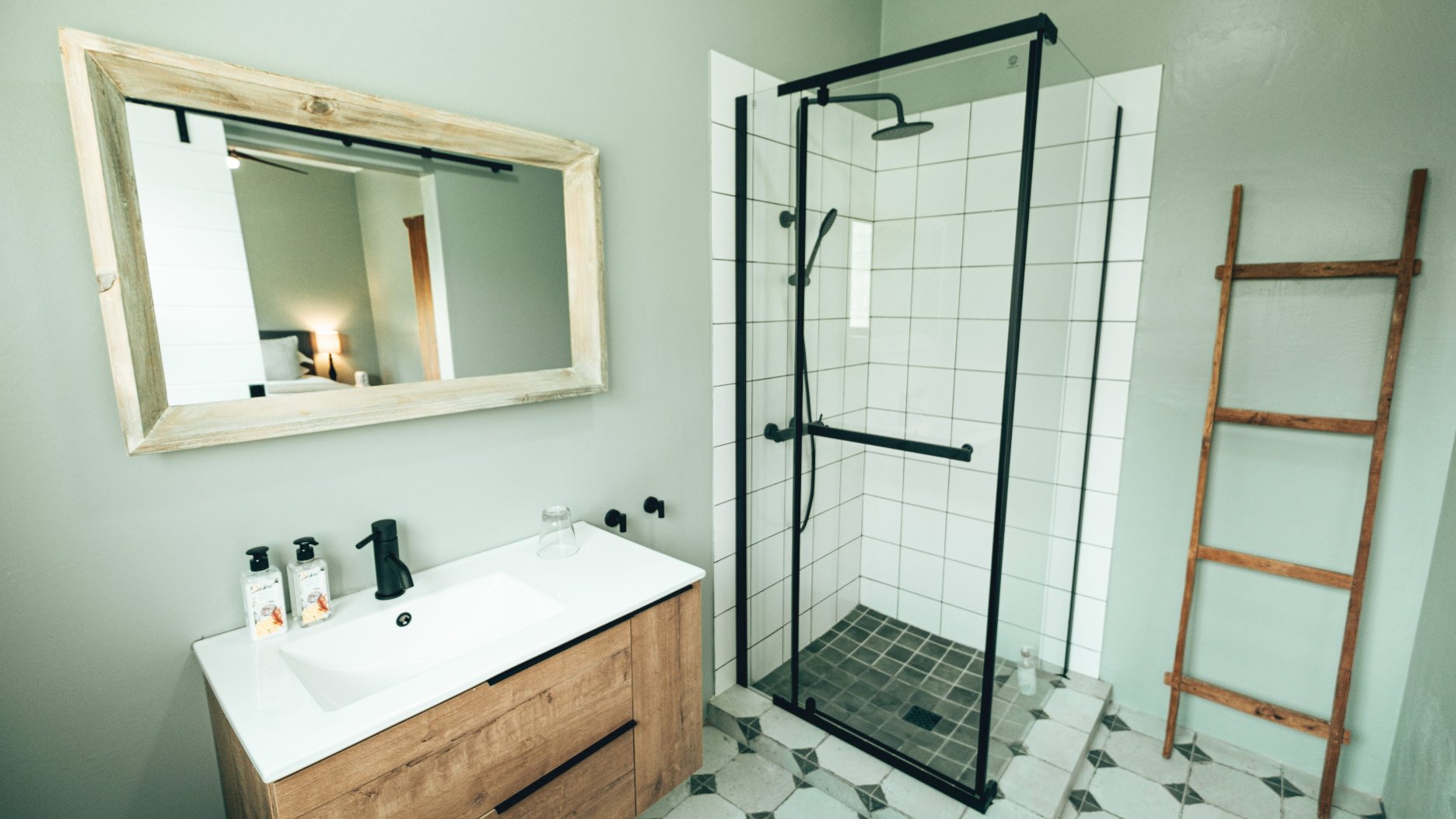 查德豪华宾馆别墅-浴室