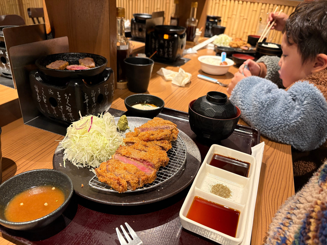 牛カツ京都勝牛 ミント神戸店