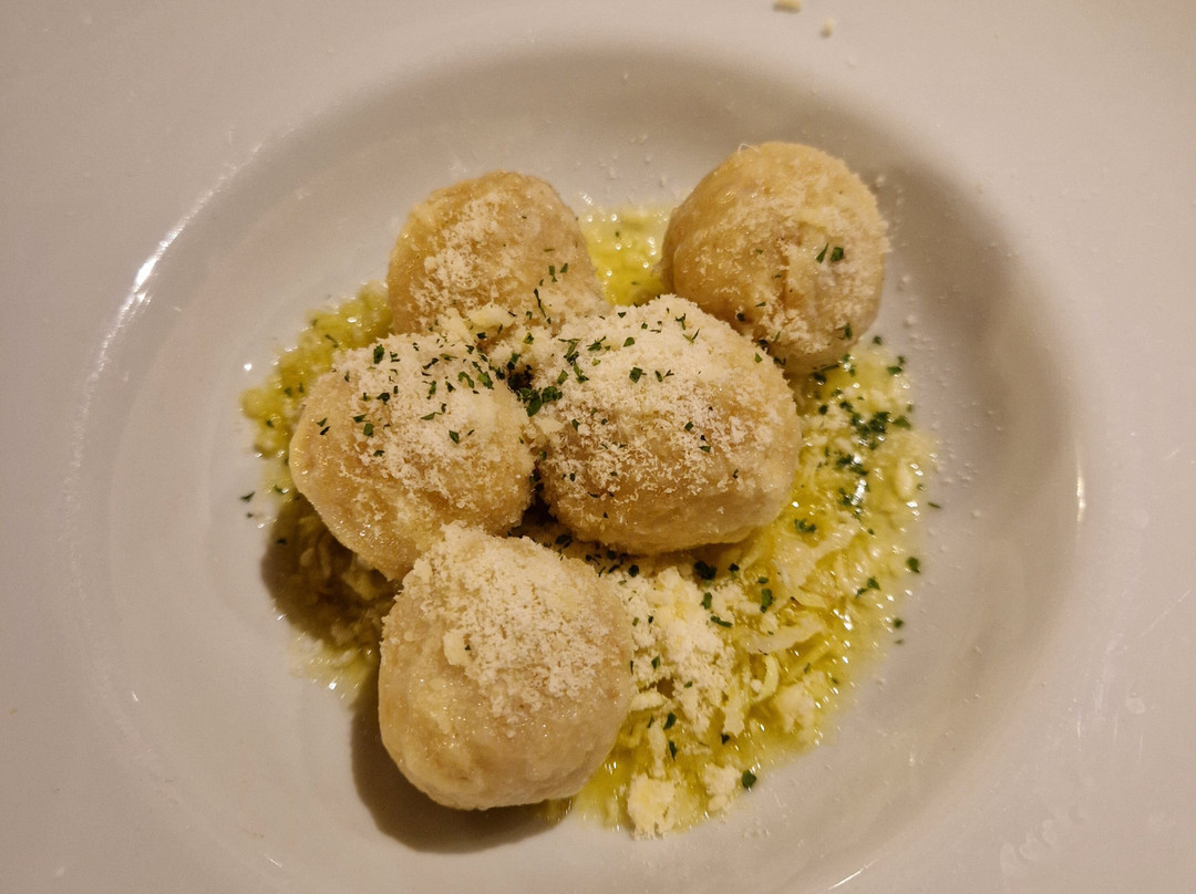 米拉瓦勒酒店主图