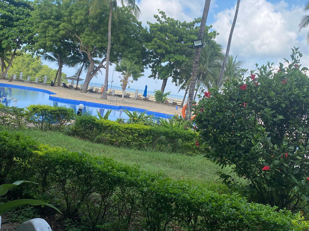 桑给巴尔海滩度假酒店主图