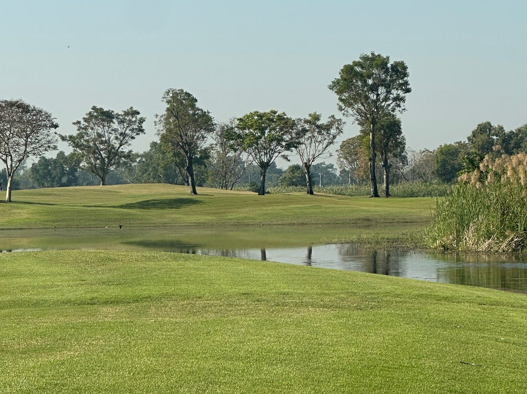 Royal Bang Pa-in Golf Club-挽巴茵必去景点