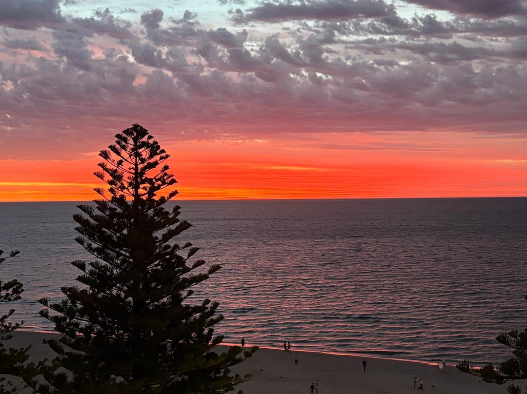Glenelg Beach-格莱内尔格必去景点