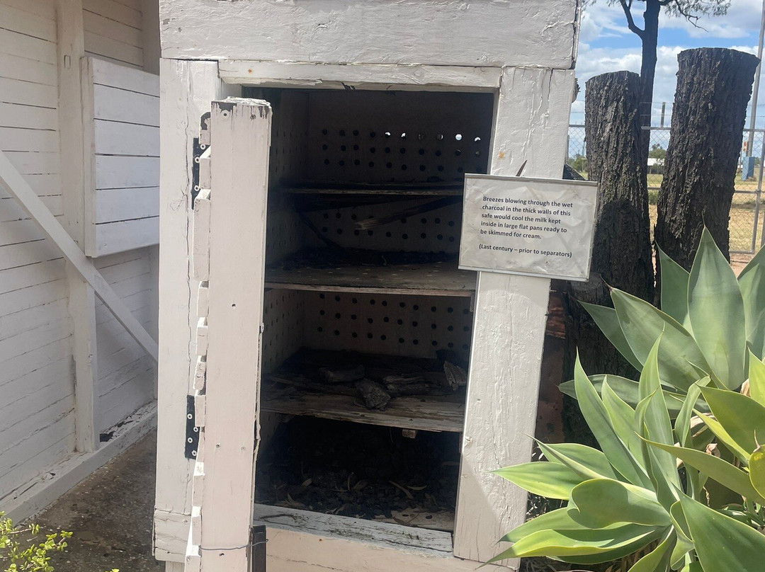 Miles Historical Village Museum-Miles必去景点