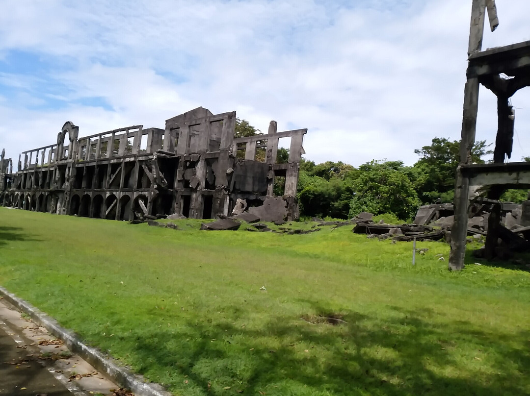 Mile Long Barracks-Corregidor Island必去景点
