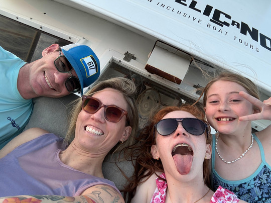 Mr Pelicano Boat Tours-Playa Flamingo必去景点