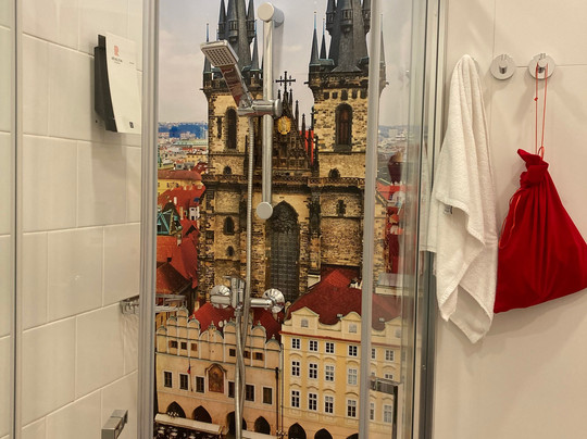 Revelton Studios Prague主图