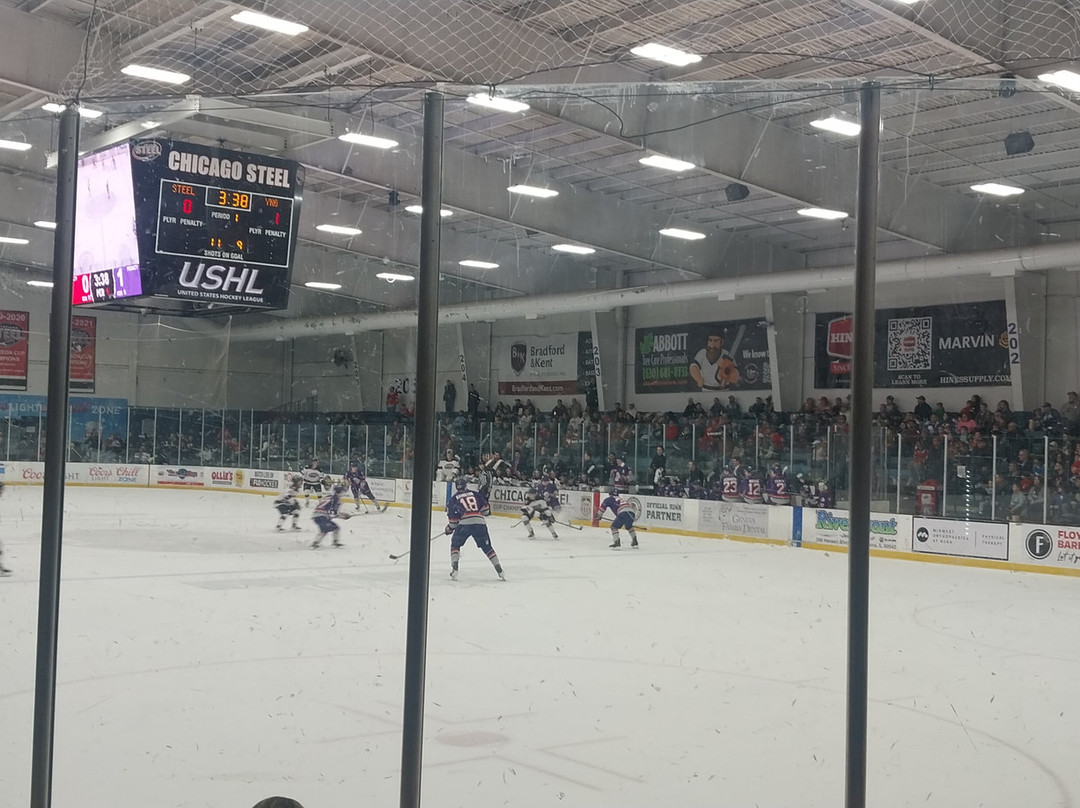 Fox Valley Ice Arena-Geneva必去景点