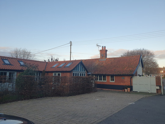 The Pear Tree Inn主图