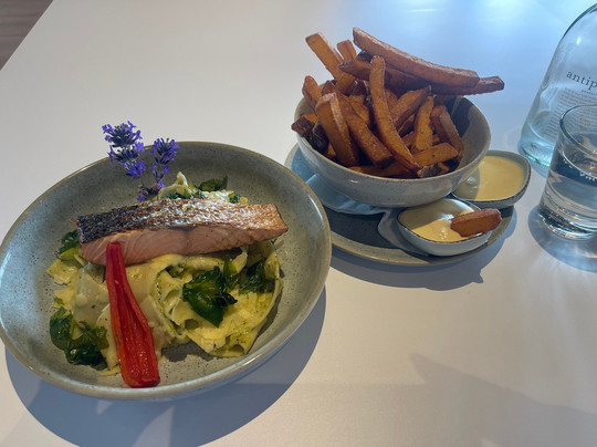 Wooing Tree Vineyard-克伦威尔镇必去景点