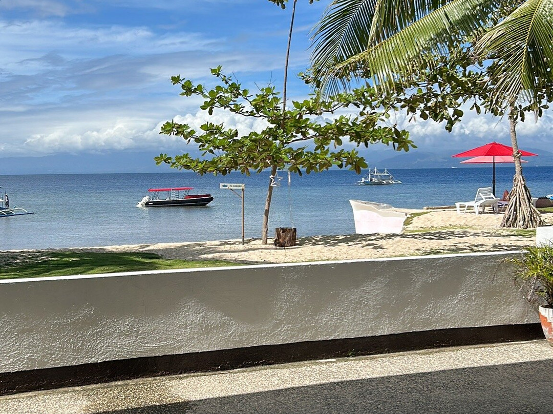 Cabilao Sanctuary Beach & Dive Resort主图