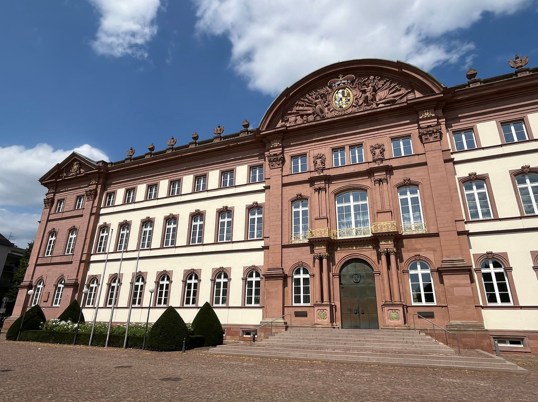 Schloss Zweibrücken-茨魏布吕肯必去景点