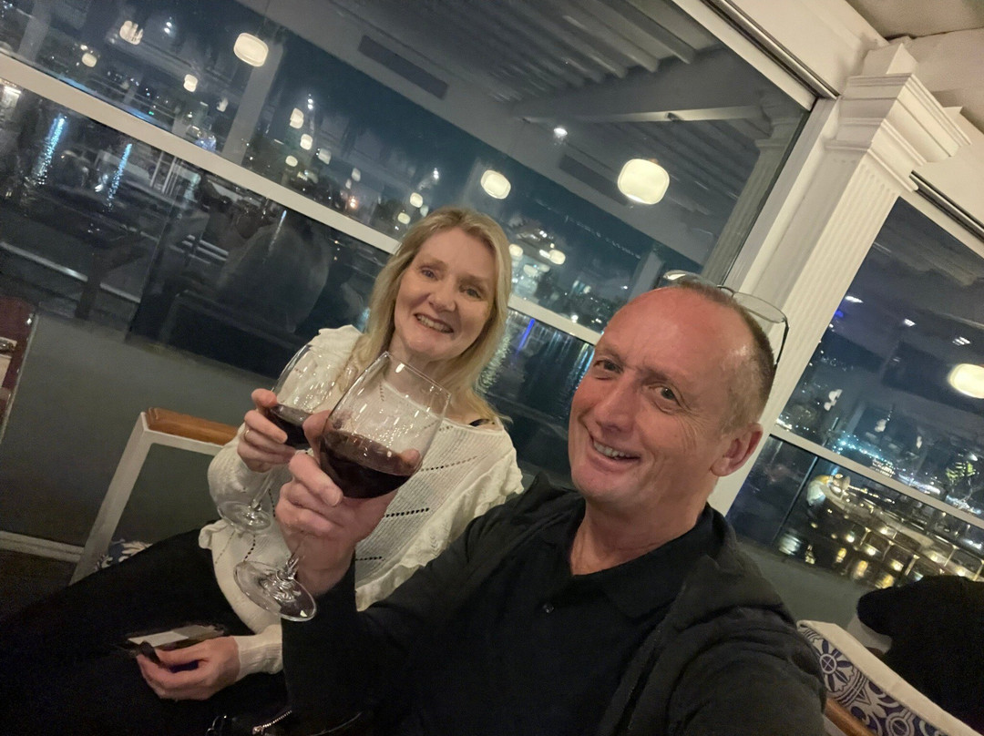 吉萨餐馆和美食-Zoe