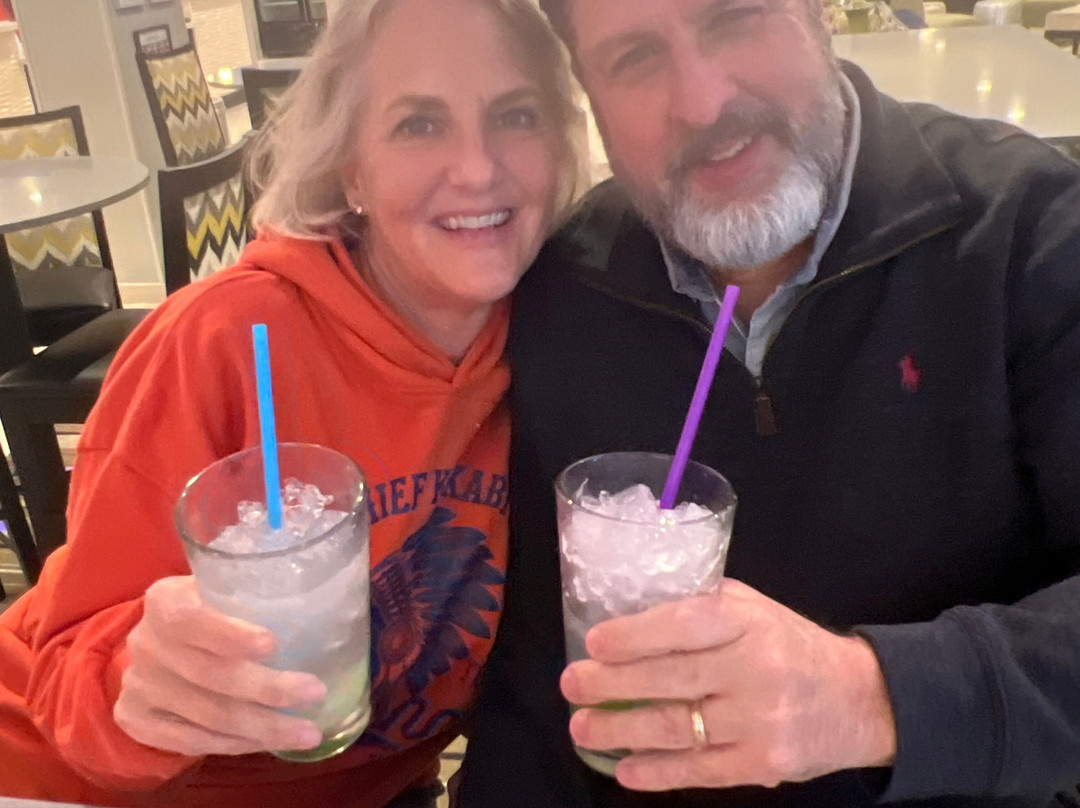 La Quinta Inn & Suites by Wyndham McAllen Convention Center主图