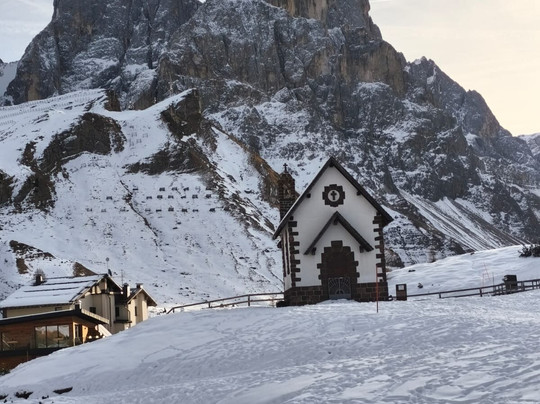 Hotel Alpenrose主图