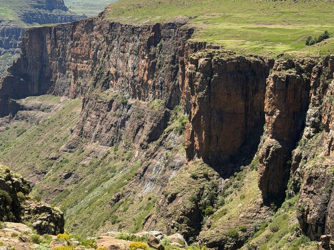 Roof of Africa Tours-Himeville必去景点