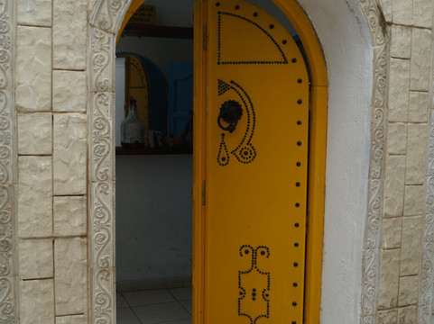 The doors of the medina-突尼斯必去景点