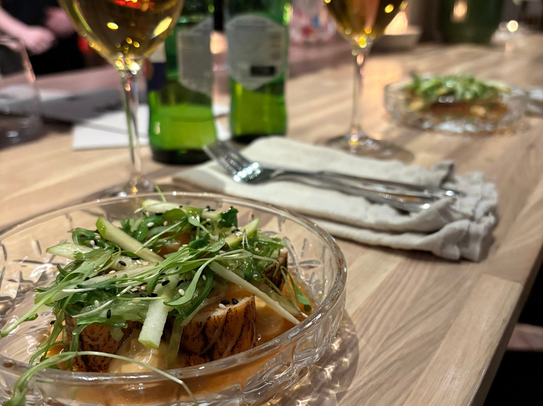 Hattmakarn Brasserie & Bar