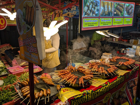 喀比夜市-甲米必去景点