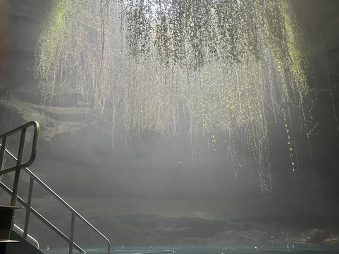 Devil's Den-Williston必去景点