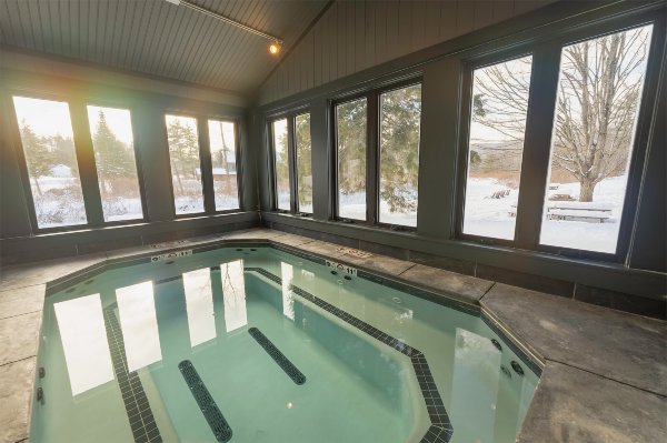 阳光天空套房旅馆-官方