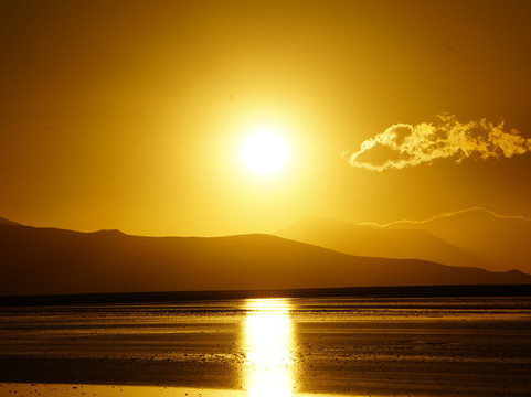 Ultimate Bolivia Tours-拉巴斯必去景点