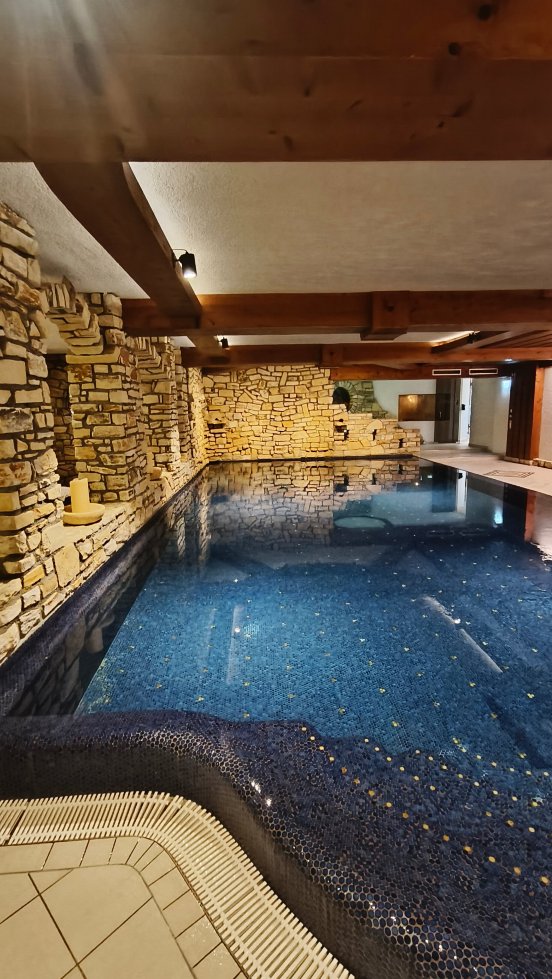 阿卡缇弗阿尔彭罗斯温泉酒店-官方