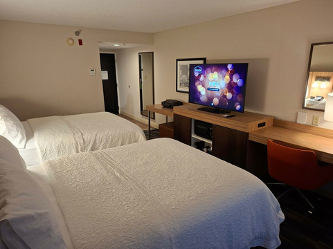 邓弗里斯/匡蒂科欢朋酒店主图