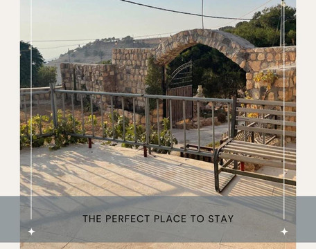 Al-Karak Countryside And Hotel