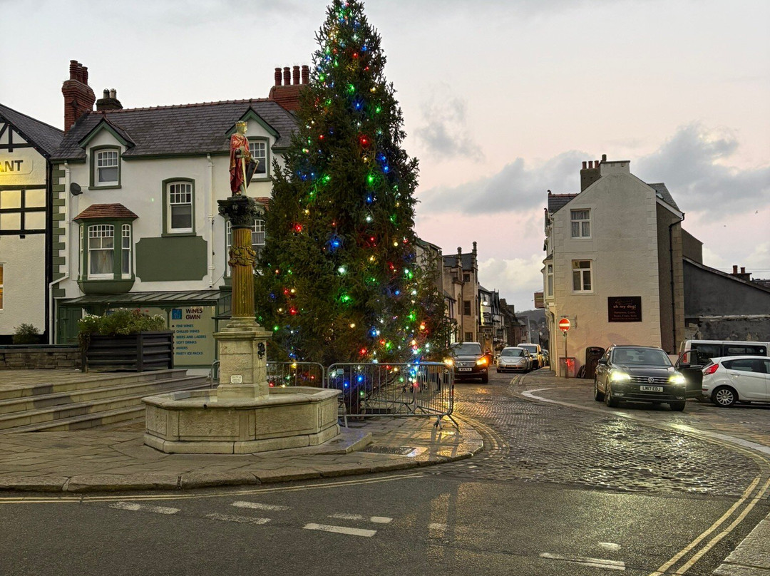 格莱斯顿酒店主图