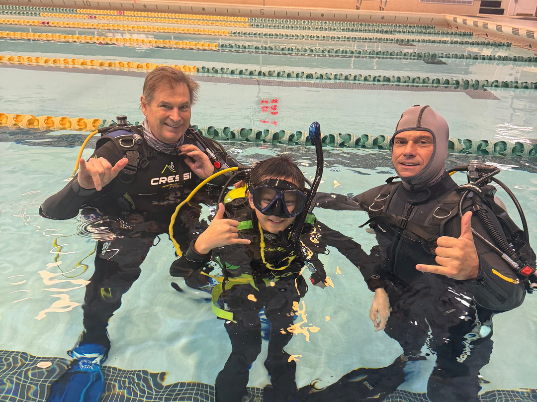 Scuba Guru - Diving Certification and Classes-布兰斯堡必去景点