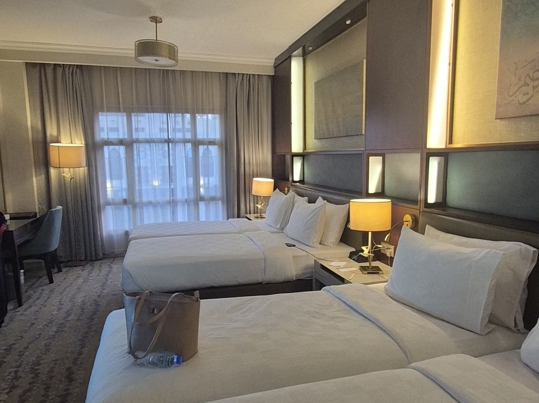 萨贾阿尔麦地那酒店主图