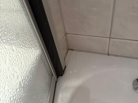 安格雷尔阿尔姆酒店主图