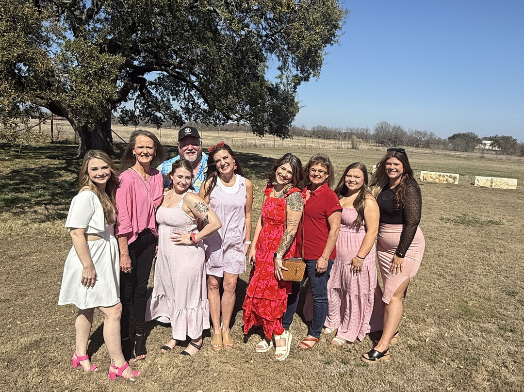 Creekstreet Wine Tours, Inc.-弗雷德里克斯堡必去景点