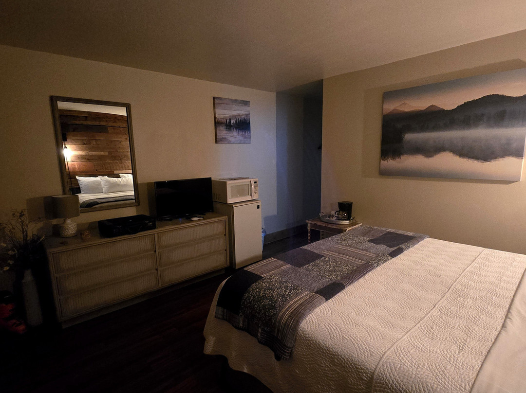 Marsh Creek Inn主图