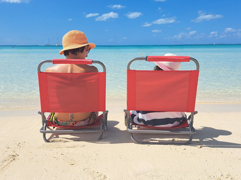 Taylor Bay Beach-普罗维登西亚莱斯必去景点