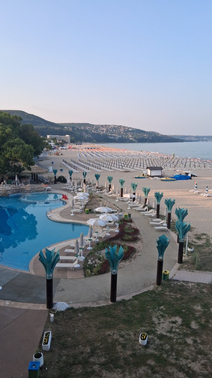 波尔亚那酒店-泳池