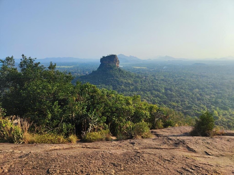 Chauffeur Sri Lanka by Dohansa Lanka Tours-尼甘布必去景点