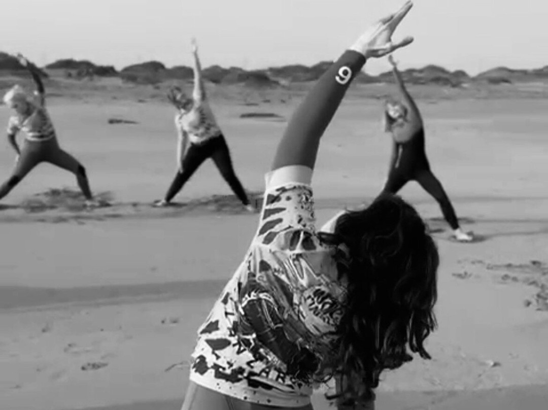 WAVE RITUALS Surf+Yoga+Massage-Caleta de Famara必去景点