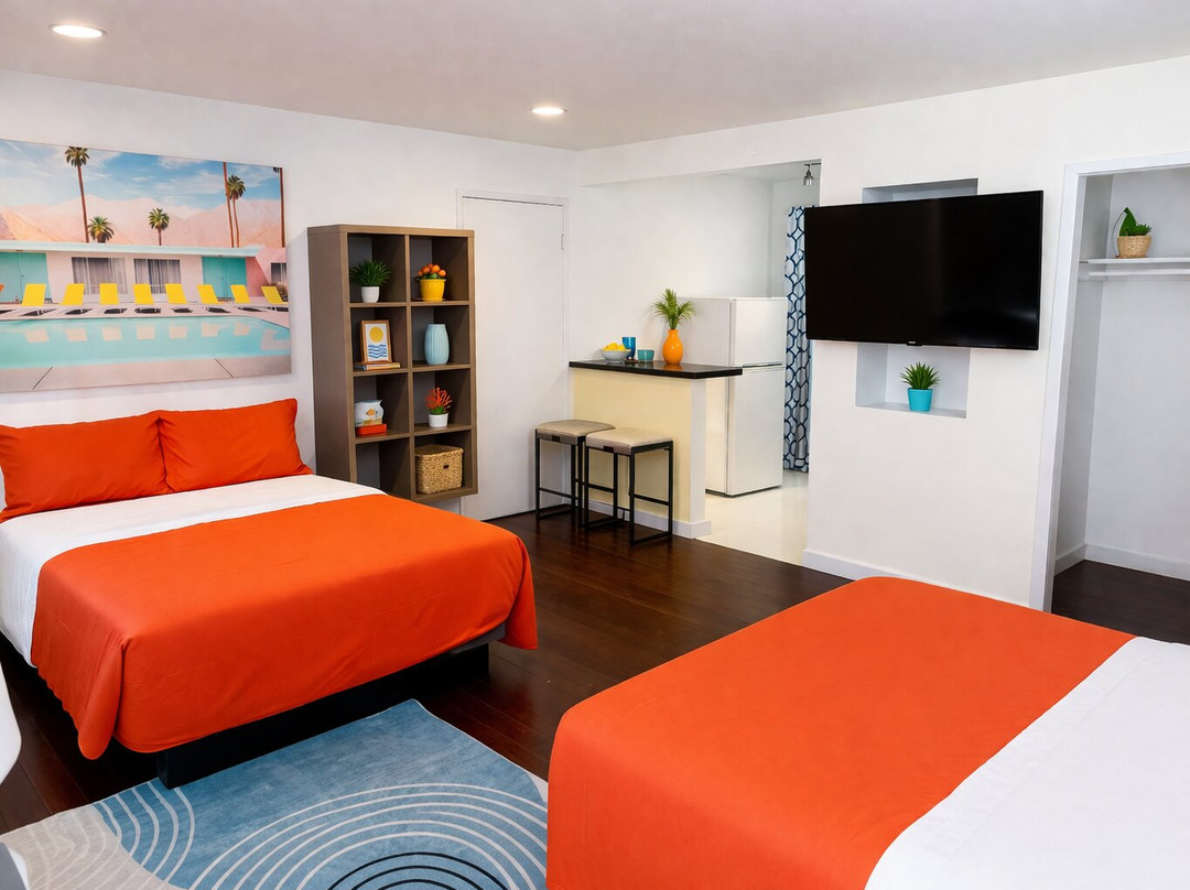 Mod Palm Desert