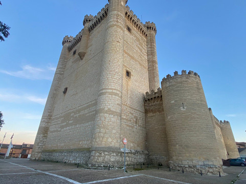 Castillo de Fuensaldana-Fuensaldana必去景点