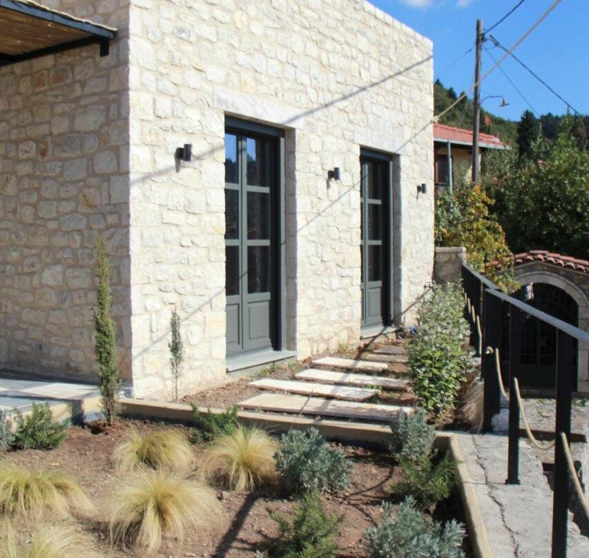 Lithero Suites