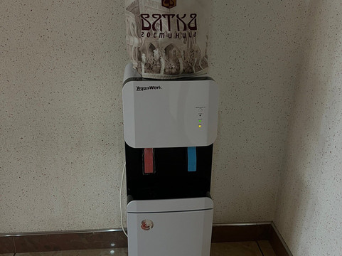 威亚特卡酒店主图