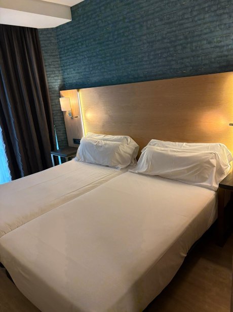 希洪佩拉约国王爵怡酒店-官方