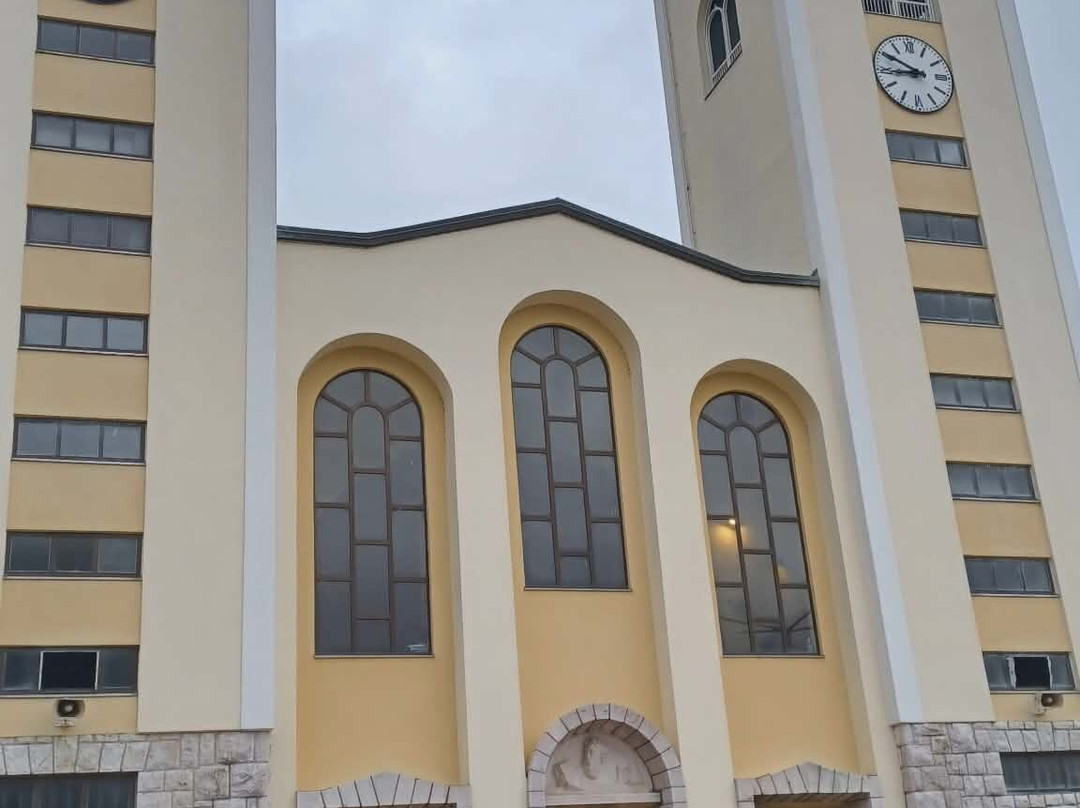 St. James' Parish Church-莫主格耶必去景点