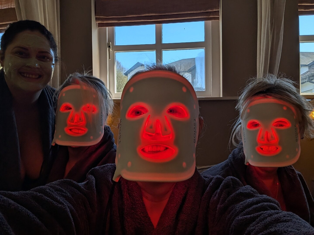 低林海湾酒店主图