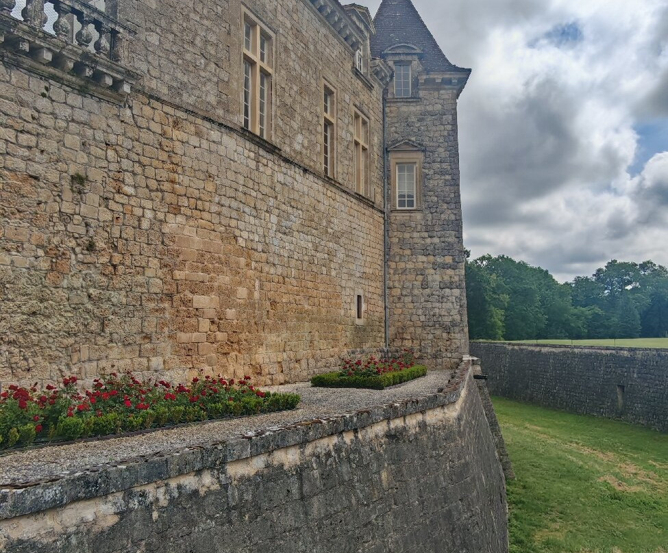 Château de Cazeneuve-Prechac必去景点